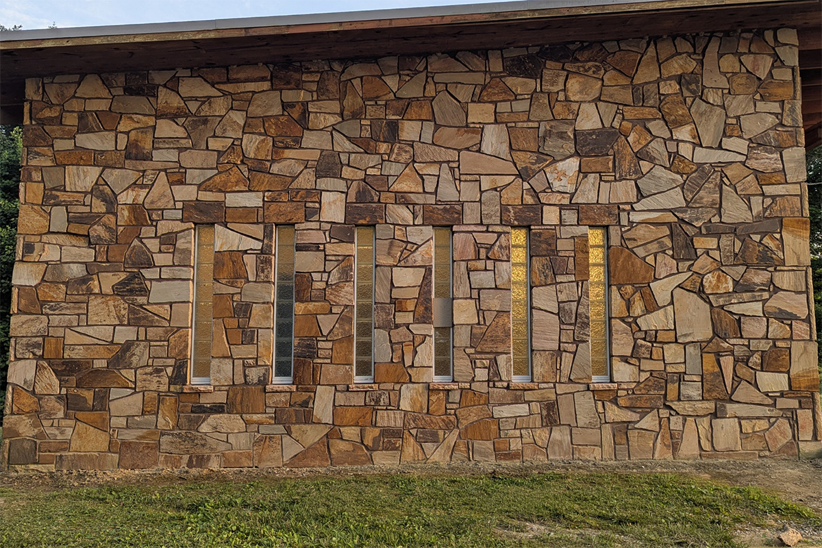 Rustic Mosaic Veneer